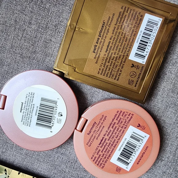 Tarte Purple Makeup Bag Set - Picture 3 of 8